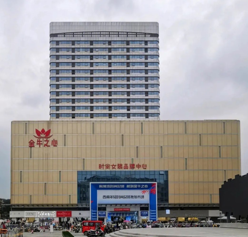 成都市金牛之心荷花池广场-四川泓炜特种门业案例